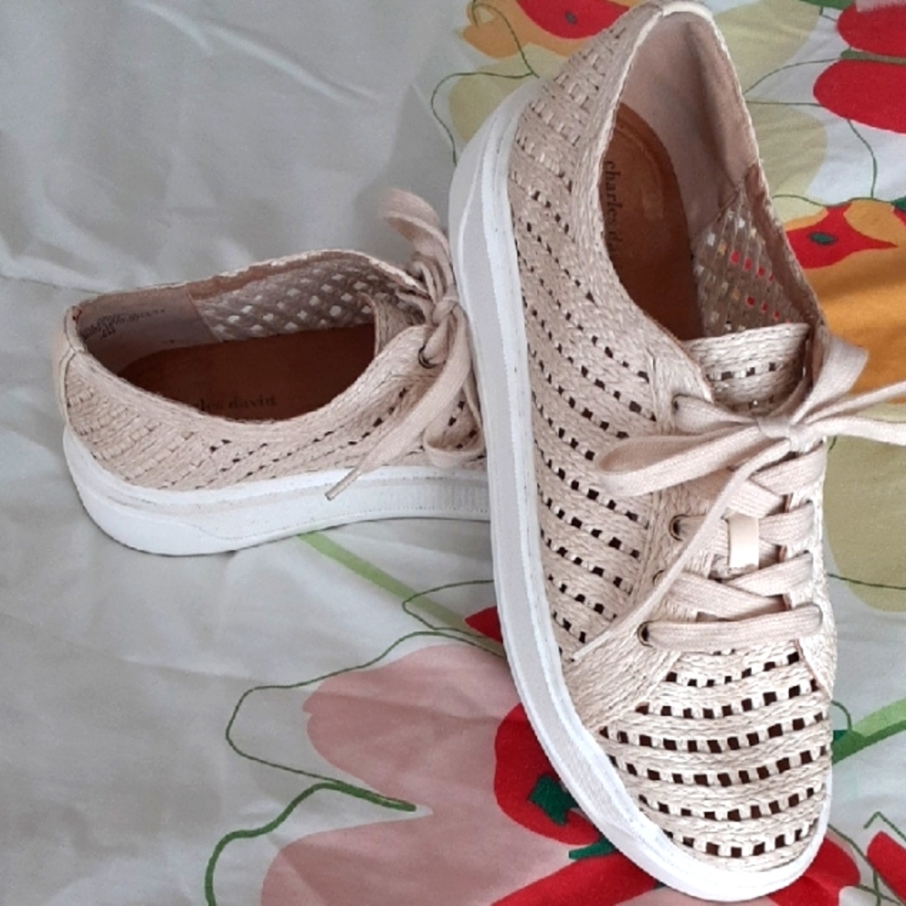 Charles David Beige Woven Sneakers